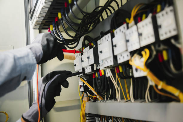 Professional Electrician in Suwanee, GA